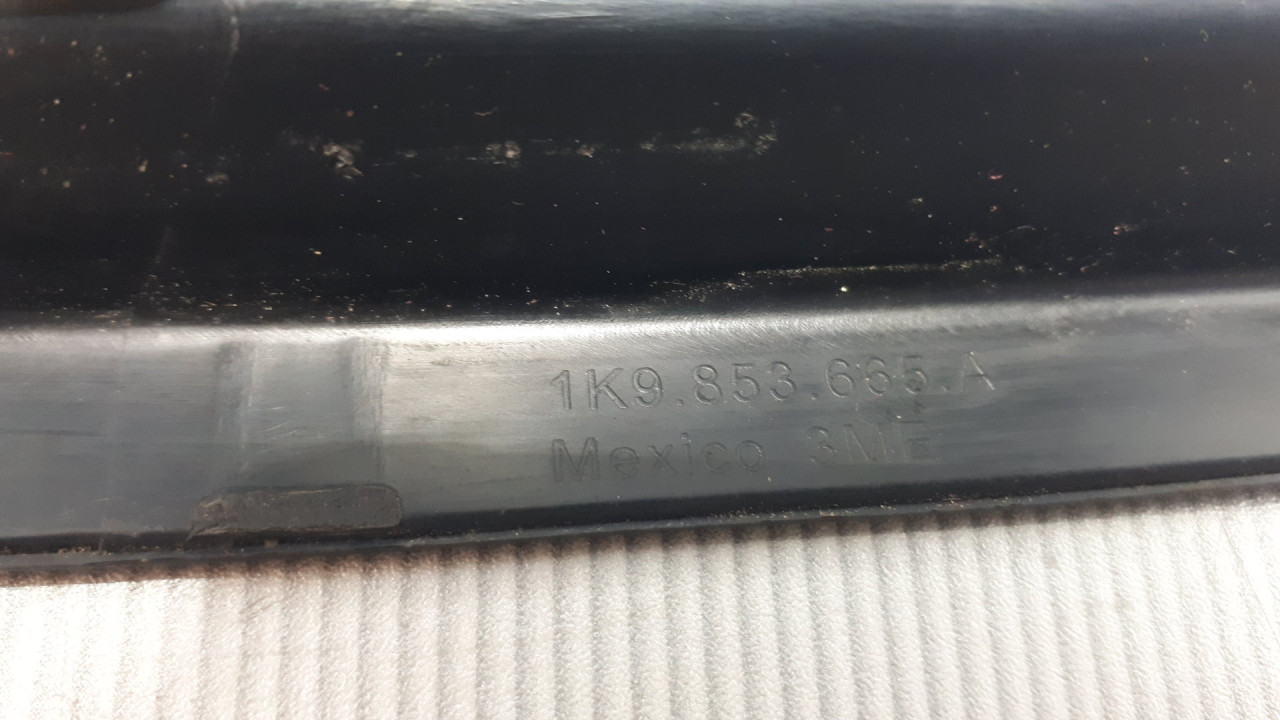 PLASTIKA BRANIKA VW GOLF 6 > 08-12 1K9853665A