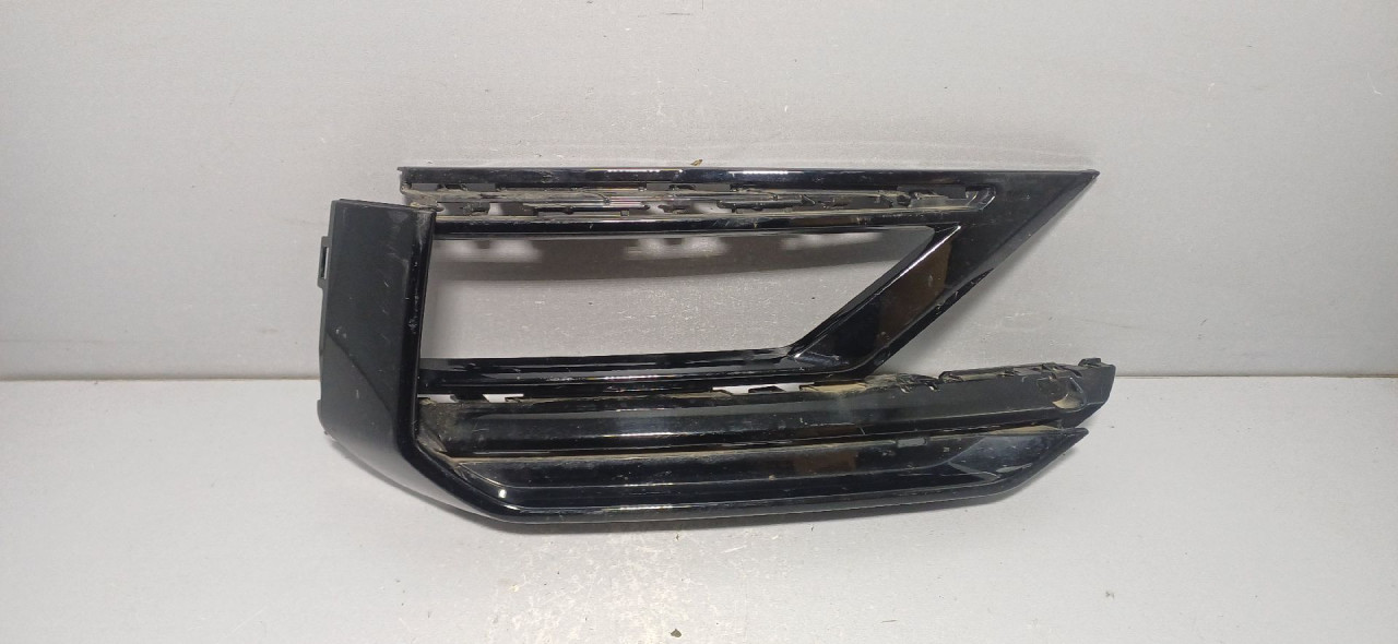DIJELOVI RESETKA BRANIKA VW TIGUAN > 16-20 5NA853666E