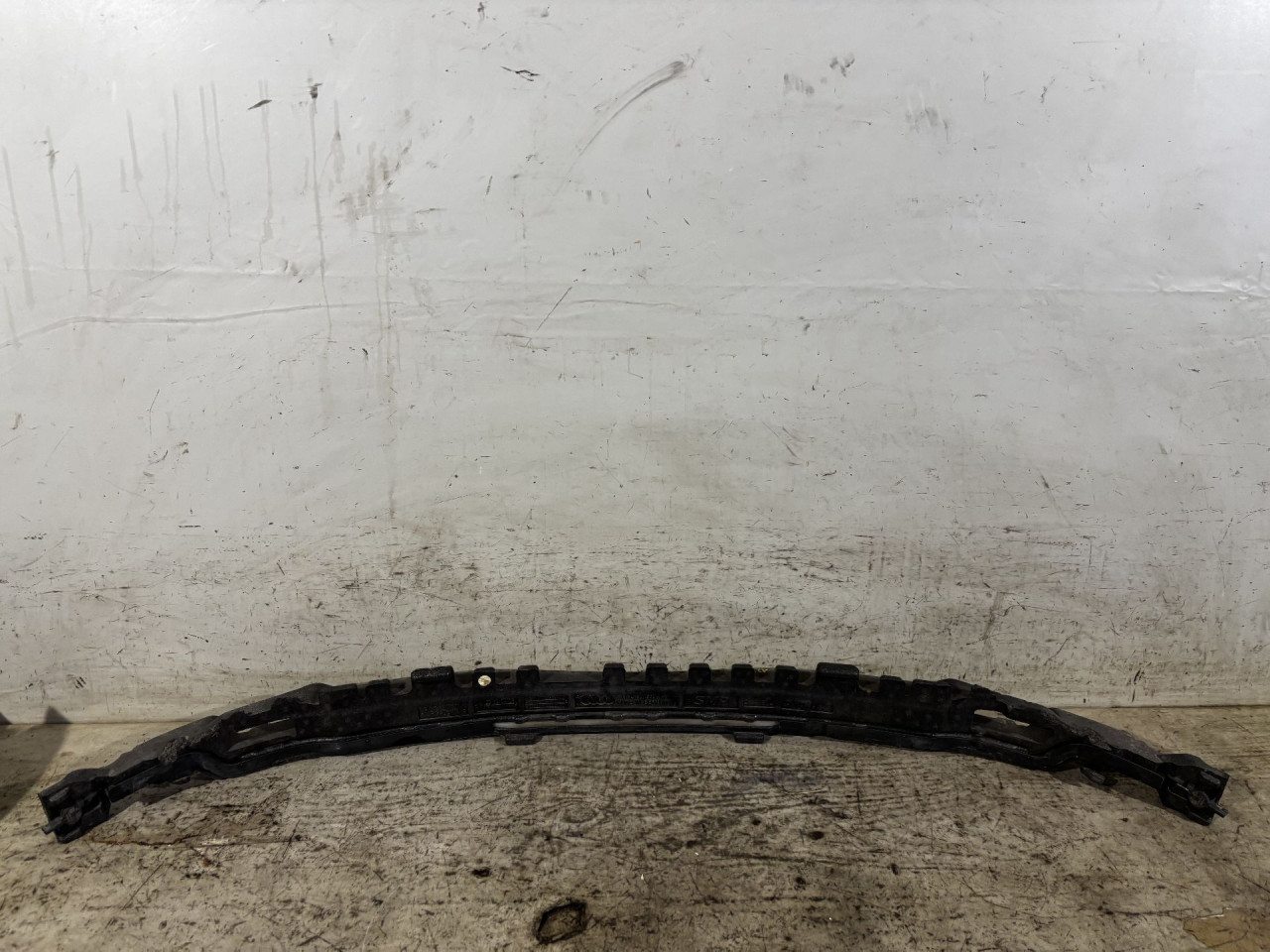 POTPORA PREDNJEG BRANIKA AUDI A4 (B9) > 19- 8W0807550AA