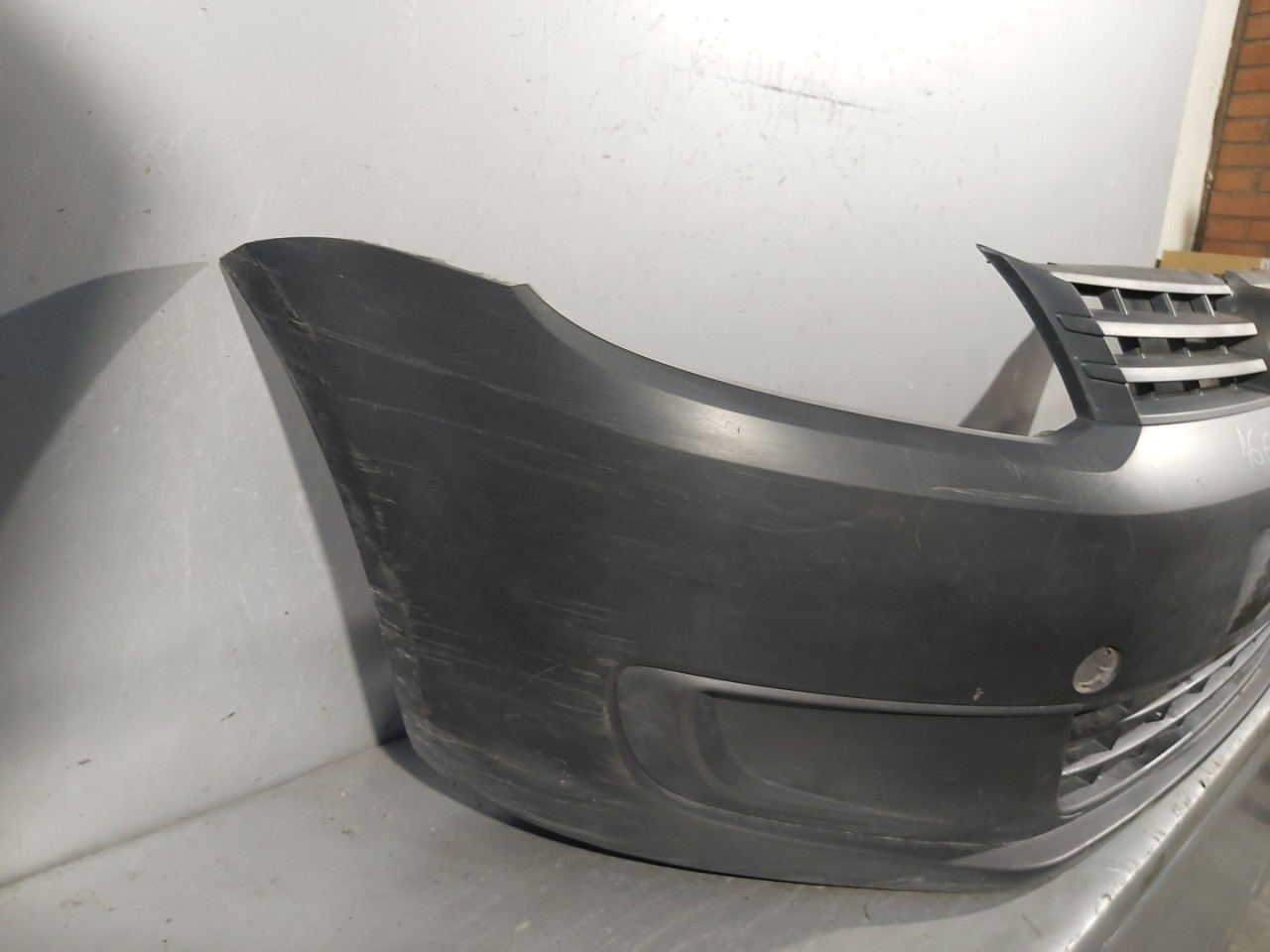 DIJELOVI BRANIK VW CADDY > 10-15 2K5807221A