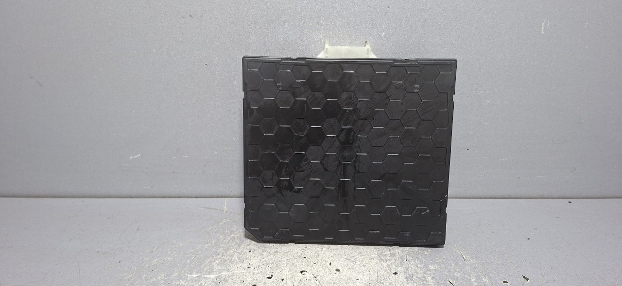 DIJELOVI BCM ELEKTRONIKA SKODA OCTAVIA > 19- 2.0 5WA937086BB