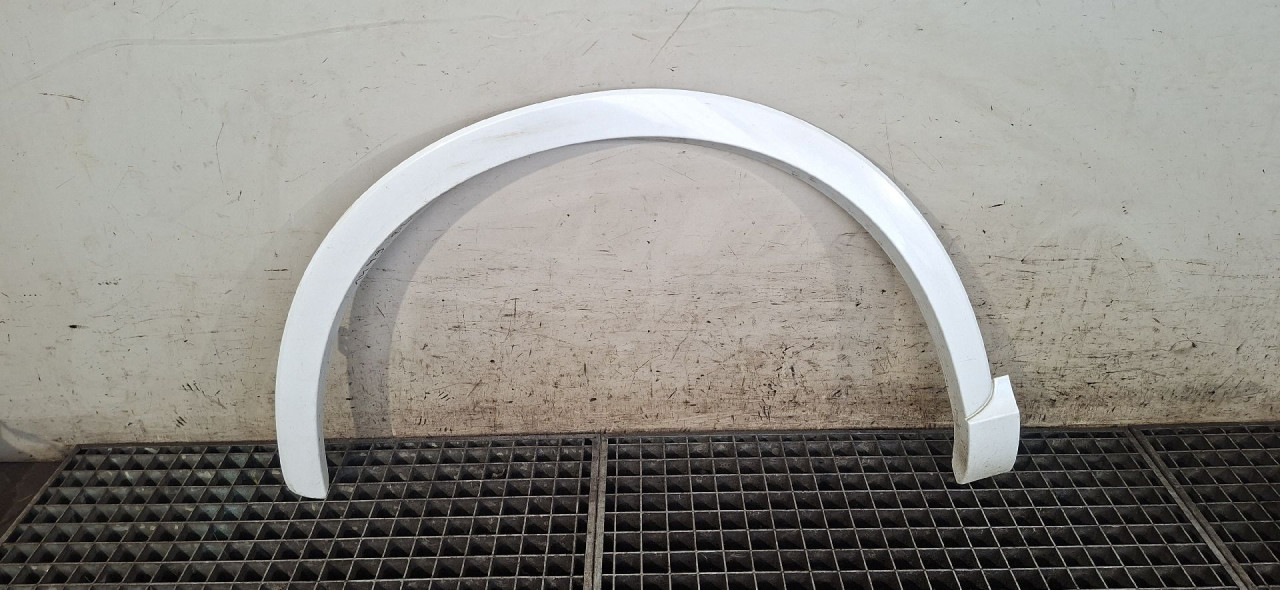DIJELOVI RUB BLATOBRANA AUDI Q3 > 11-15 2.0 8U0853717A
