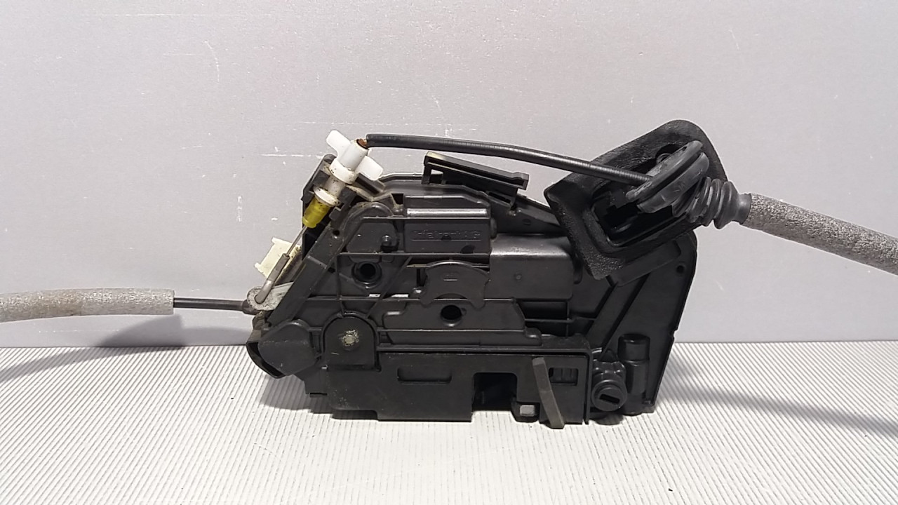DIJELOVI BRAVA VRATA VW GOLF 7 > 12-16 5K4839016Q