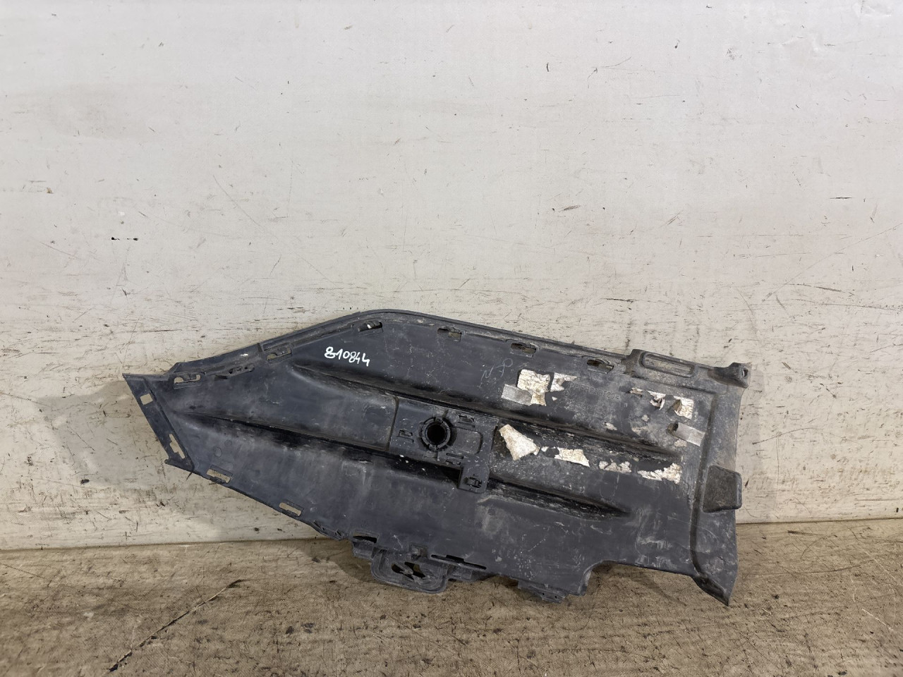 RESETKA BRANIKA MERCEDES GLC (X253) > 16- A2538857604