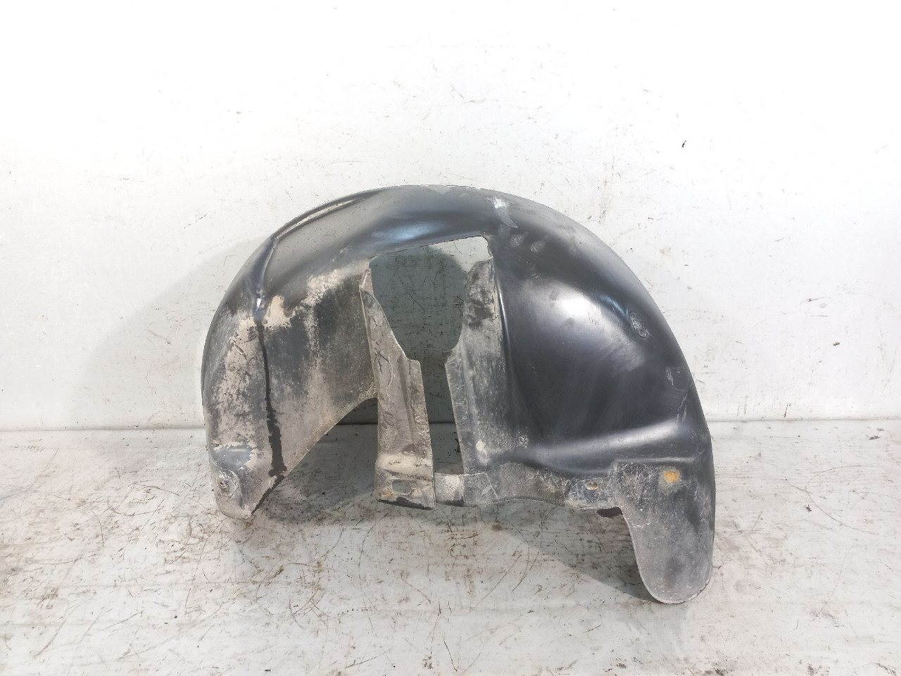 UNUTRASNJI BLATOBRAN VW TOURAN > 06-10 1T0810972