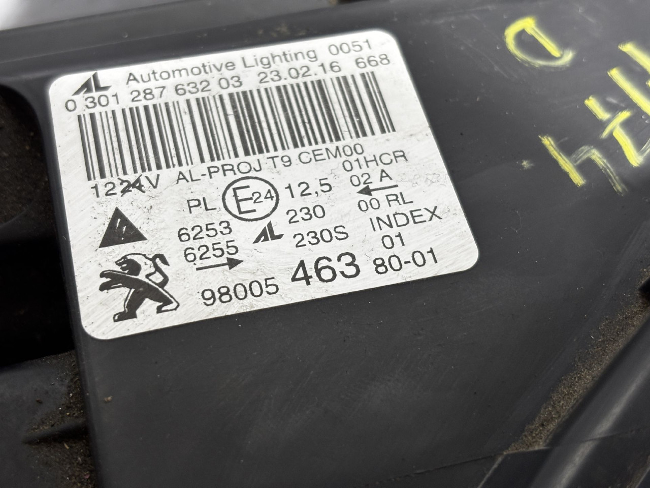 DIJELOVI FAR PEUGEOT 308 > 13-17 9800546380
