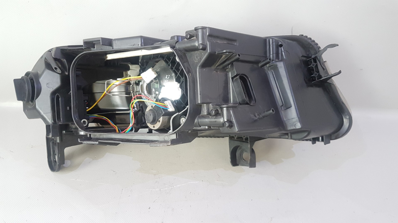 DIJELOVI FAR AUDI A6 > 08-11 4F0941003