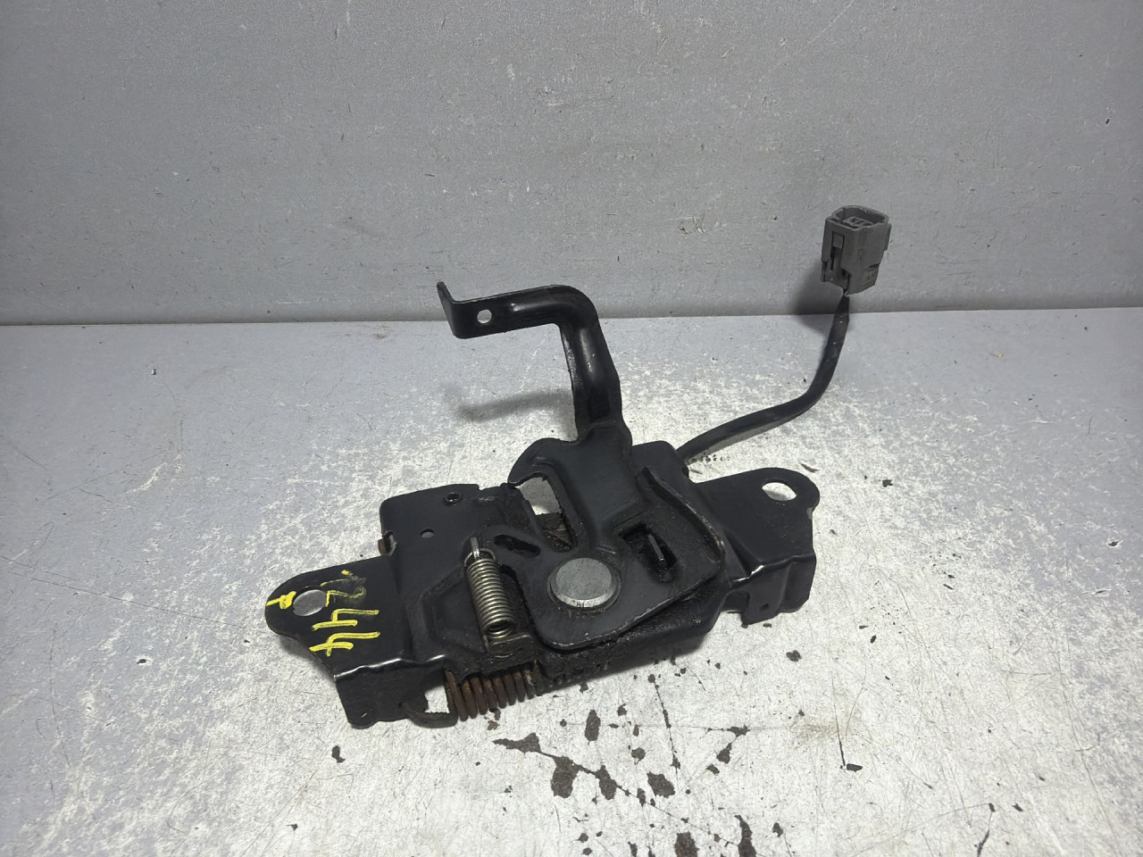 DIJELOVI BRAVA HAUBE MAZDA 6 > 16-18