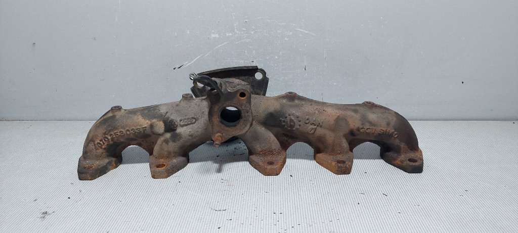 IZDUVNA GRANA VW TOUAREG > 02-06 070253033F