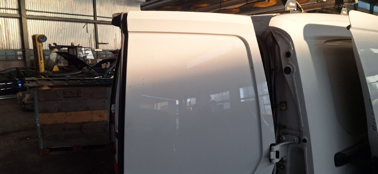DIJELOVI VRATA VW CADDY > 20- 2.0 2K7827092AF
