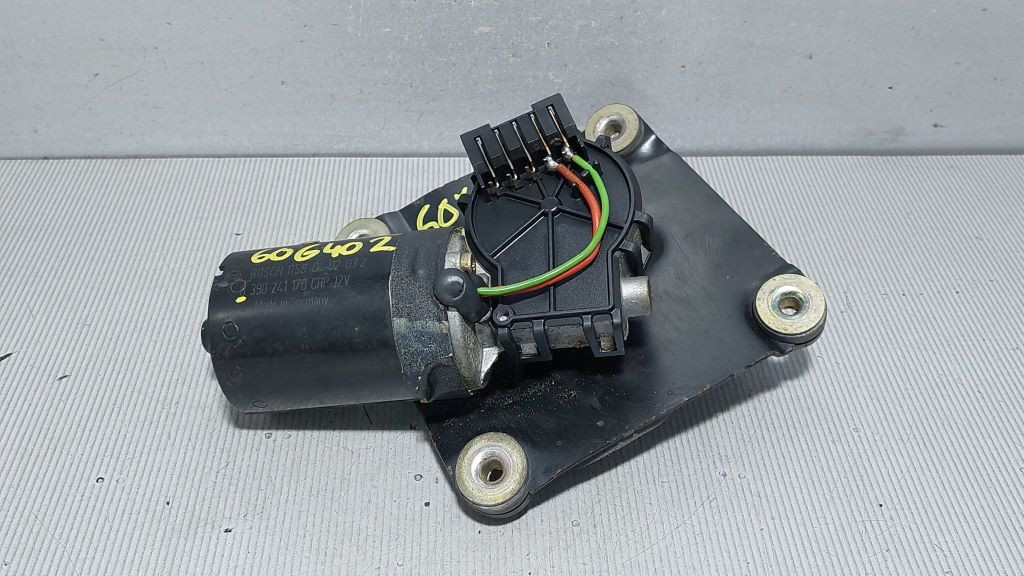 MOTORIC PREDNJEG BRISACA VOLVO S40/V40 > 03-04 0390241170