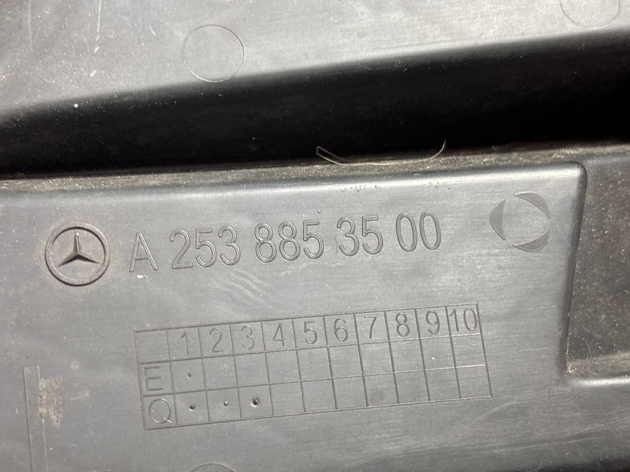 RESETKA BRANIKA MERCEDES GLC (X253) > 16-22 A2538853500