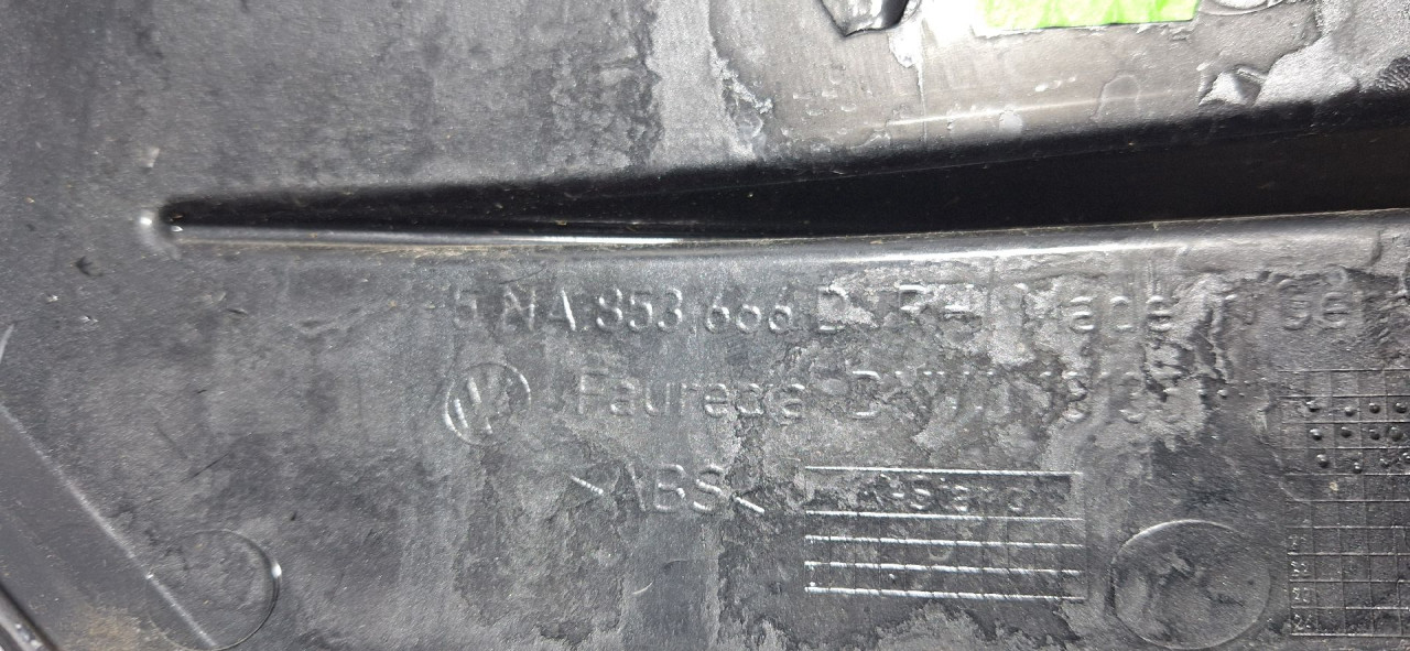 PLASTIKA BRANIKA VW TIGUAN > 16-20 5NA853666D