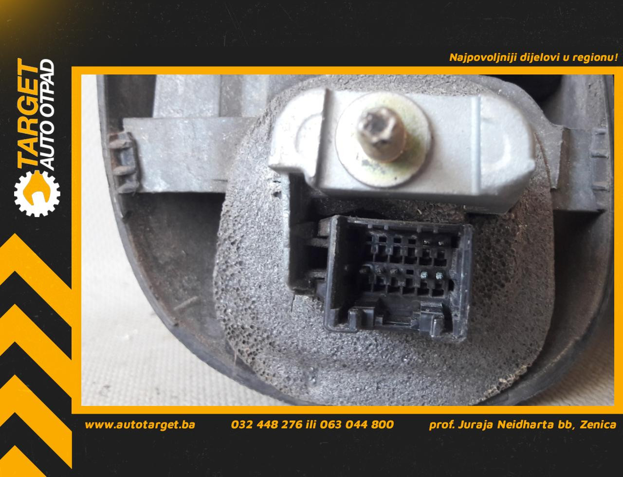 DIJELOVI RETROVIZOR RENAULT TRAFIC > 07-14 RN934025 E2010022