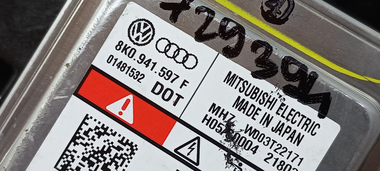 DIJELOVI BALAST FARA VW BEETLE > 16-19 8K0941597F