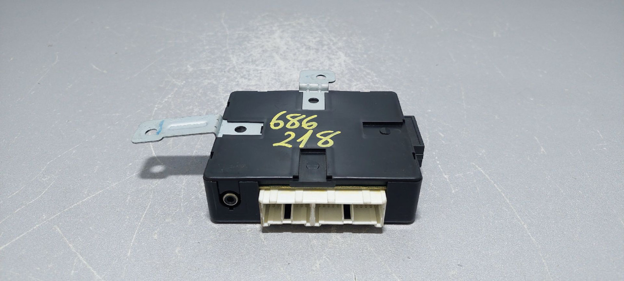 ELEKTRONIKA MODUL KIA SORENTO > 02-06 954003E300