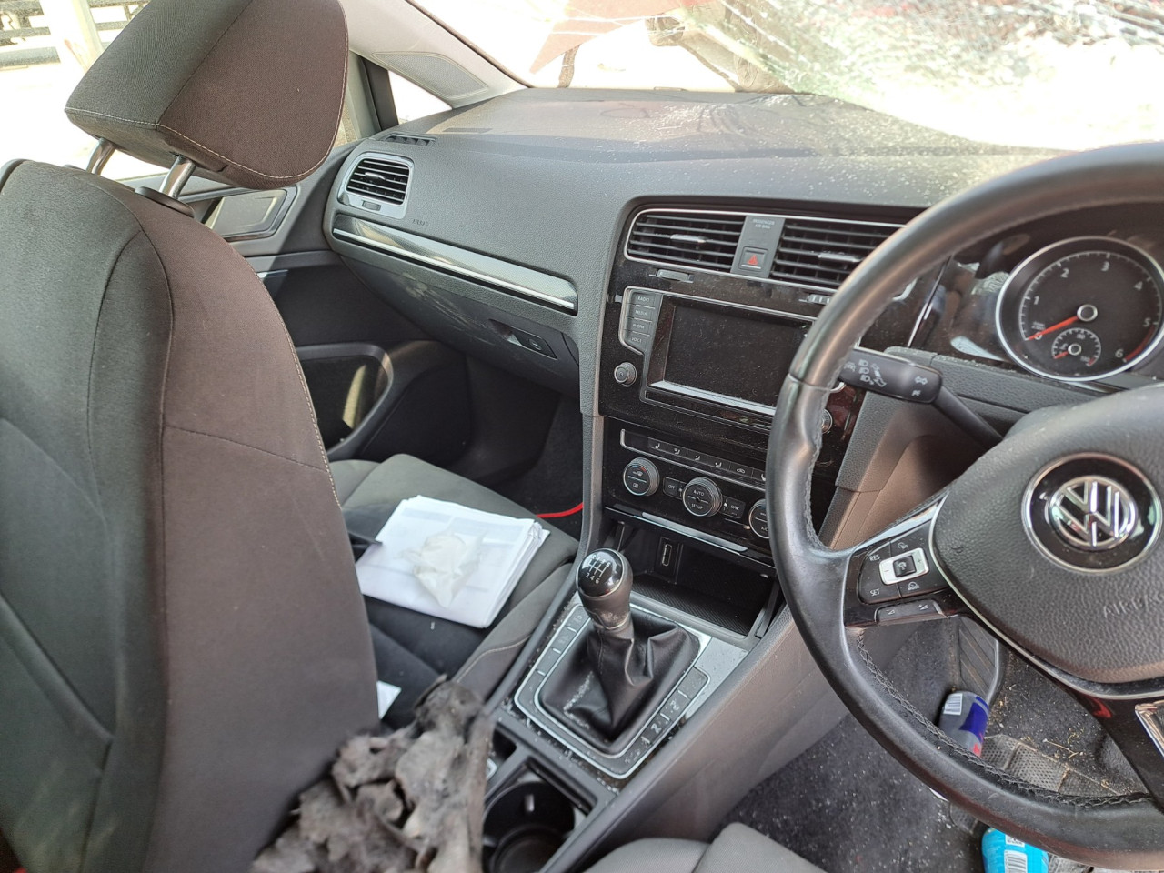 DIJELOVI GOLF 7 2.0 DIZEL 2013. DVOJA VRATA MJENJAC MOTOR CRBC