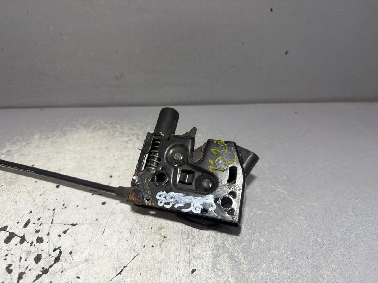 DIJELOVI BRAVA HAUBE AUDI A3 (8V1/8VA) > 12-16 8V0823509