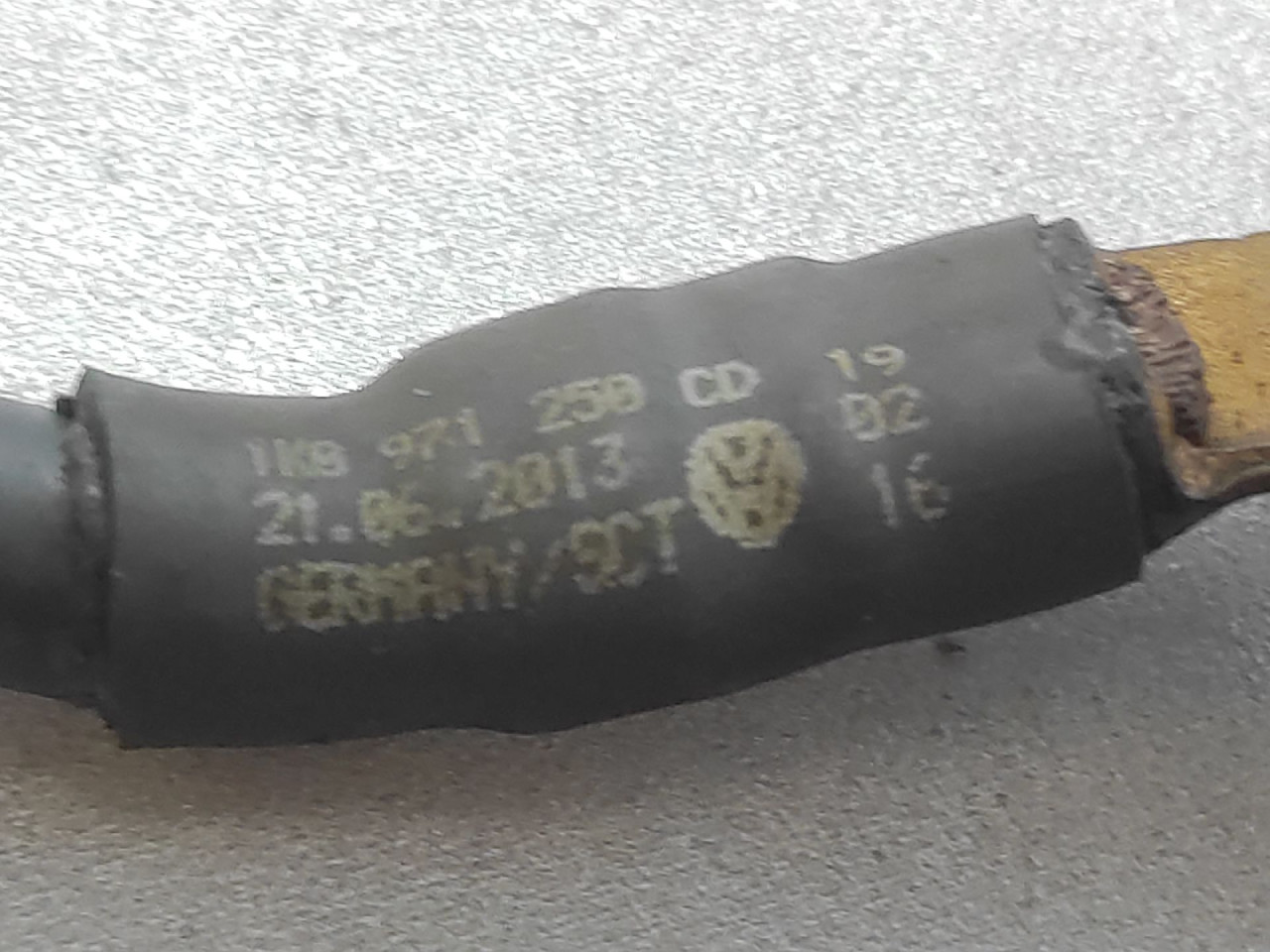 DIJELOVI KLEMA VW JETTA > 14-18 1K0971250CD