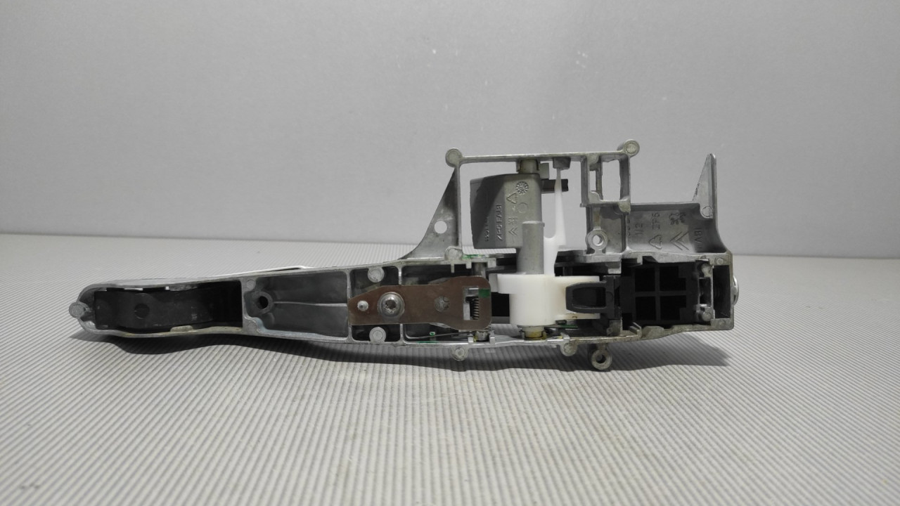 RUCKA VRATA PEUGEOT 308 > 07-11 9680168580