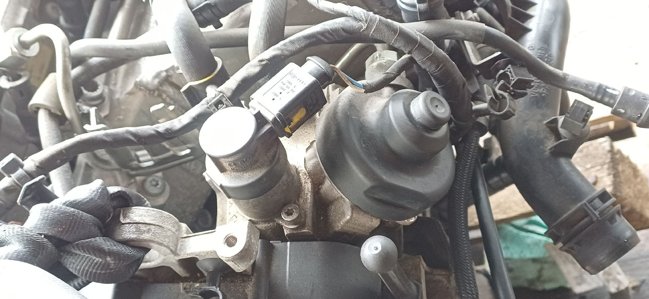 PUMPA VISOKOG PRITISKA AUDI A4 (B9) > 15-18 04L130755E 0445010538