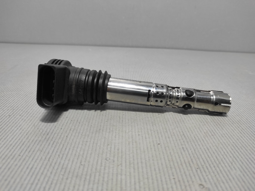 DIJELOVI BOMBINA AUDI A3 > 96-03 06A905115D