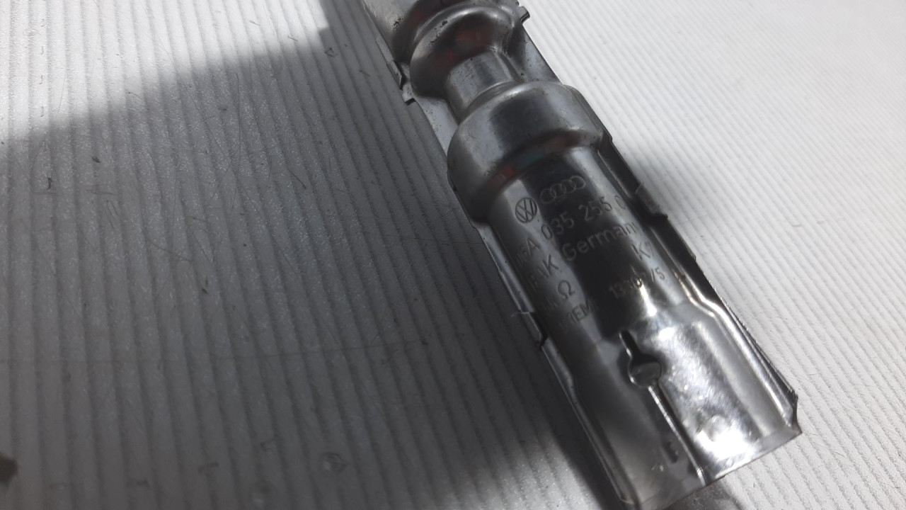 DIJELOVI BOMBINA VW JETTA > 10-14 06A035255C