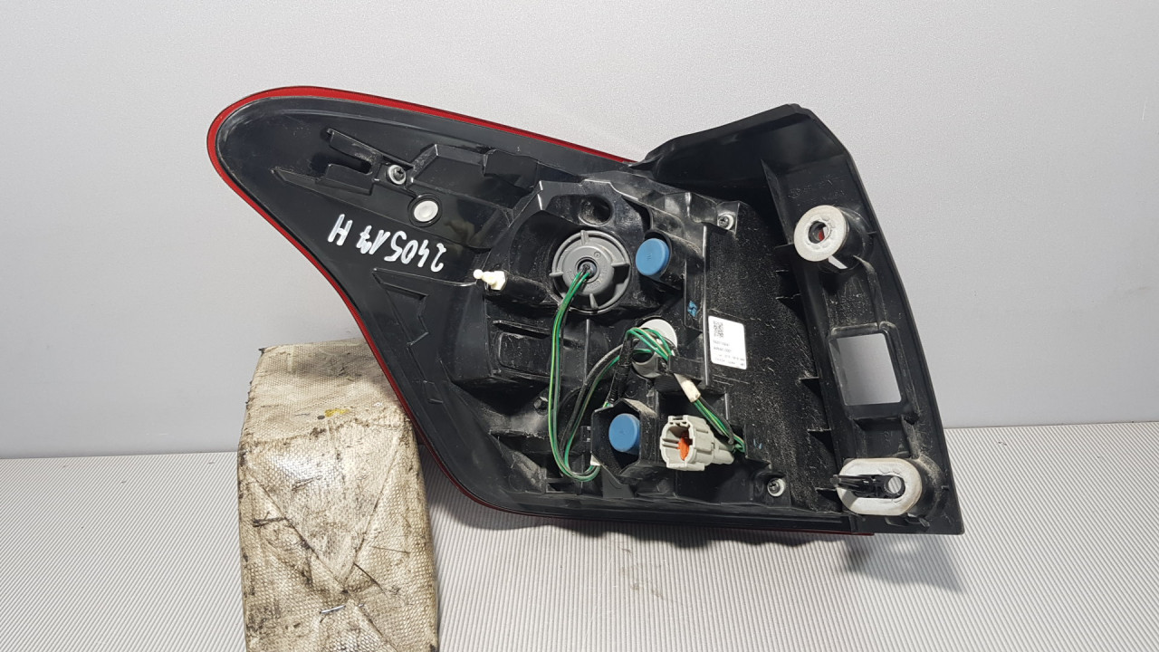 STOP SVJETLO SUBARU LEVORG > 14- 84201VA041