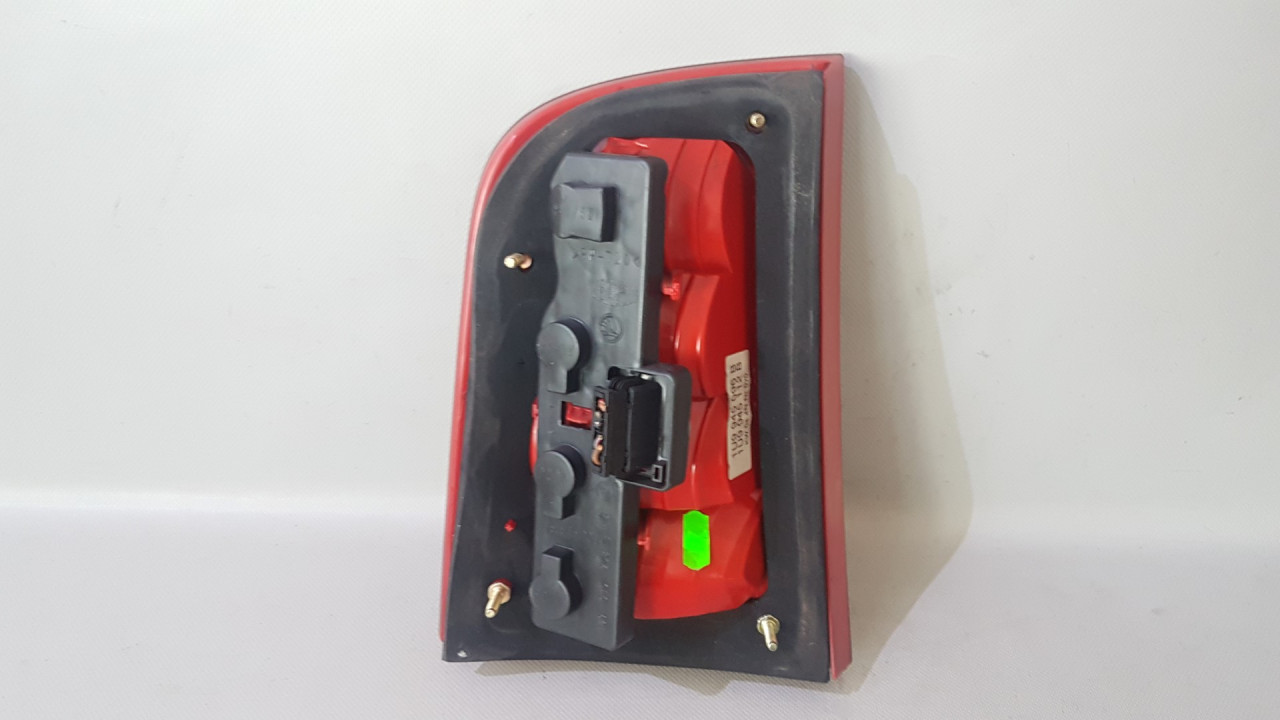 STOP SVJETLO SKODA OCTAVIA > 00-04 1U9945096B