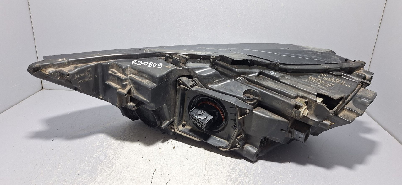 DIJELOVI FAR OSTECEN AUDI A6 4K > 18- 4K0941040