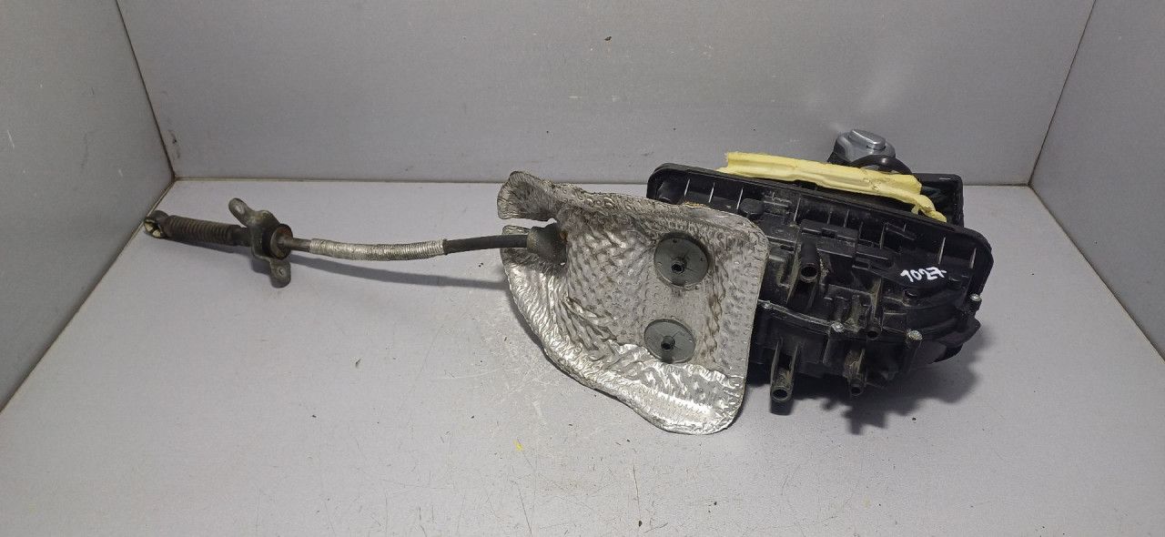 DIJELOVI SALTEBLA AUDI A4 (B8) > 12-15 8K1713041AL