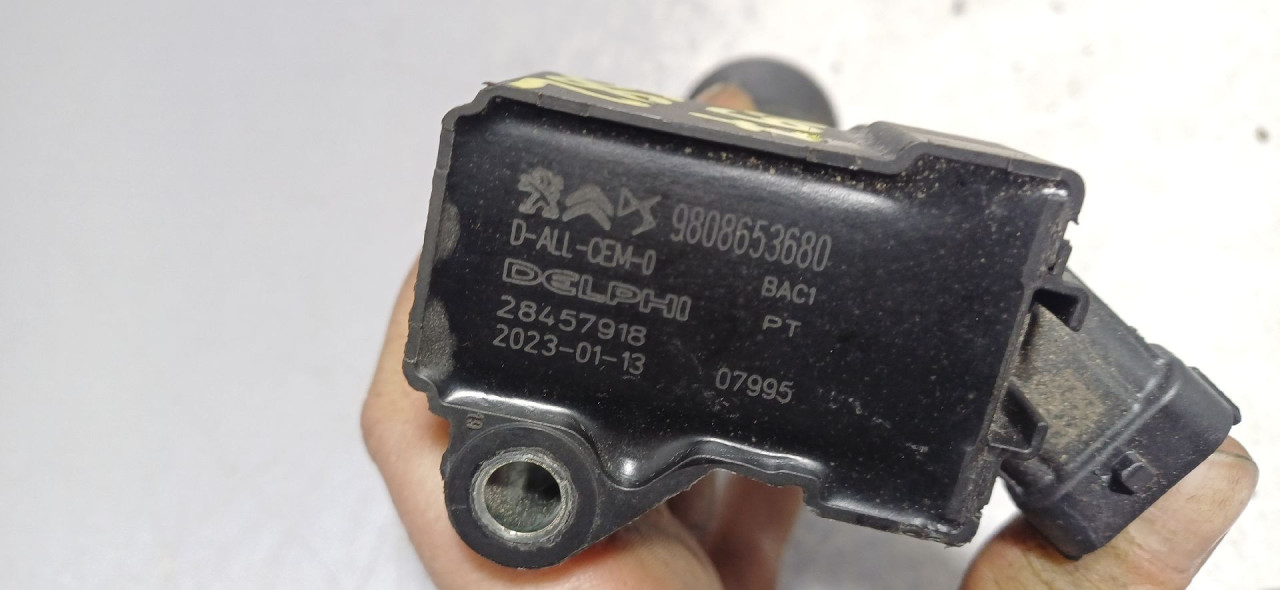 DIJELOVI BOMBINA PEUGEOT 208 > 19- 9808653680