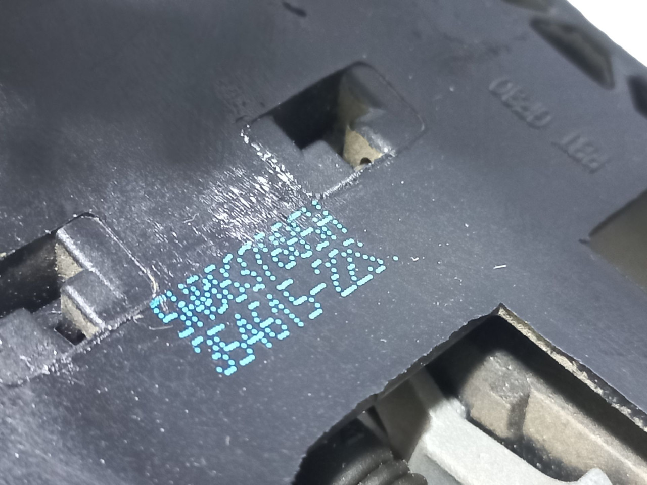 DIJELOVI RUCKA VRATA VW GOLF 7 > 12-16 5N0837885H