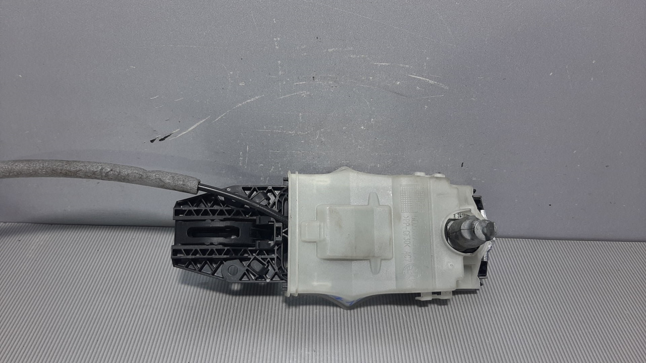RUCKA VRATA SKODA OCTAVIA > 13-16 5L0837885B