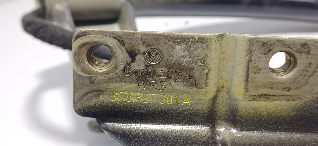 BAGLAMA GEPEKA VW PASSAT CC > 12-15 3C8827301A