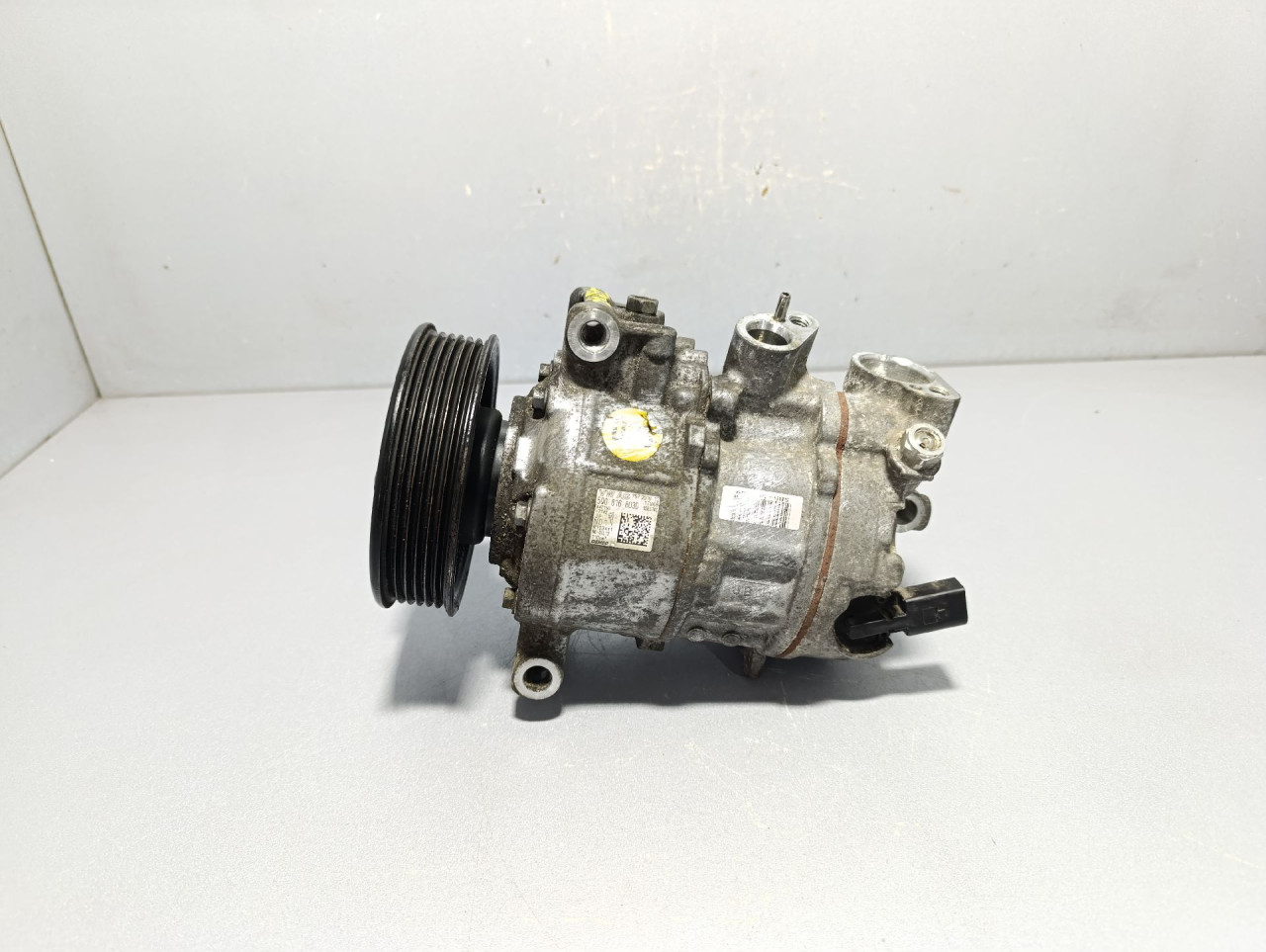 DIJELOVI KOMPRESOR KLIME SKODA SUPERB > 15-19 1.6 5Q0816803D