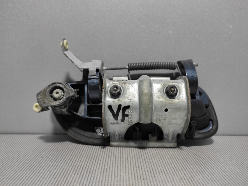 DIJELOVI RUCKA VRATA VOLVO S70/V70 > 00-04 9159639