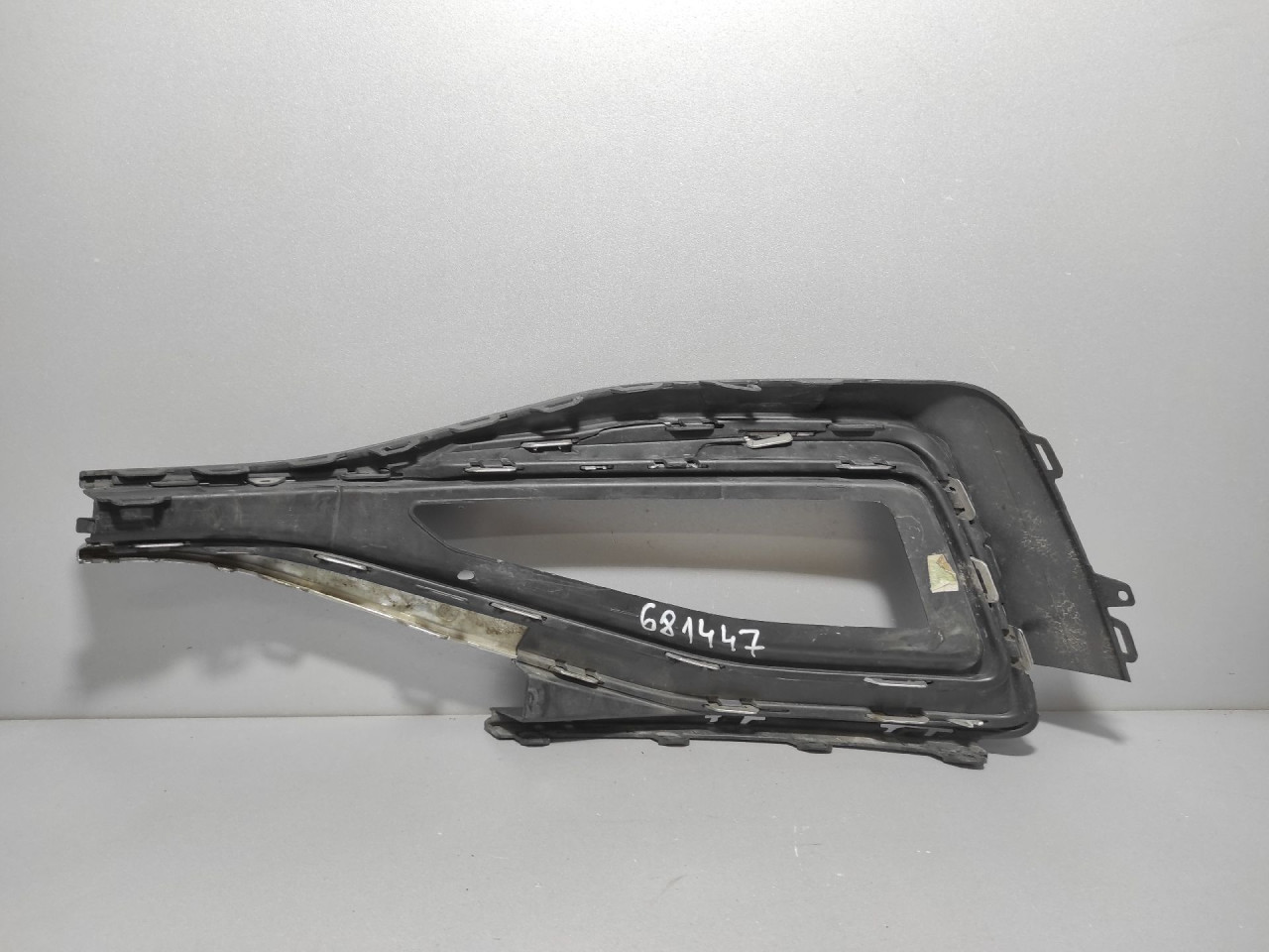 PLASTIKA BRANIKA VW PASSAT B8 > 14- 3G0853666G