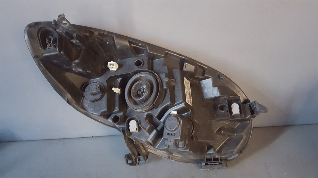 DIJELOVI FAR CITROEN C1 > 09-11 811500H050