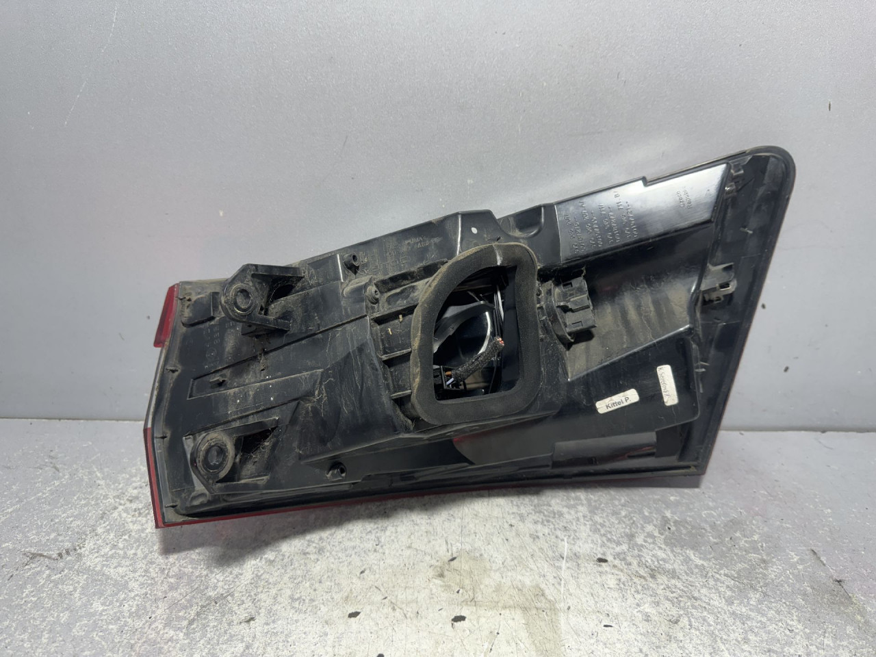 STOP SVJETLO SKODA SUPERB > 15-19 3V9945207A