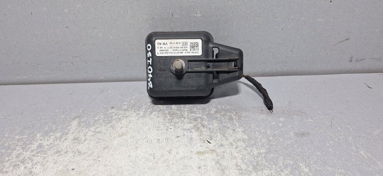 DIJELOVI ELEKTRONIKA ALARMA VW GOLF 7 > 12-16 5Q0951605A