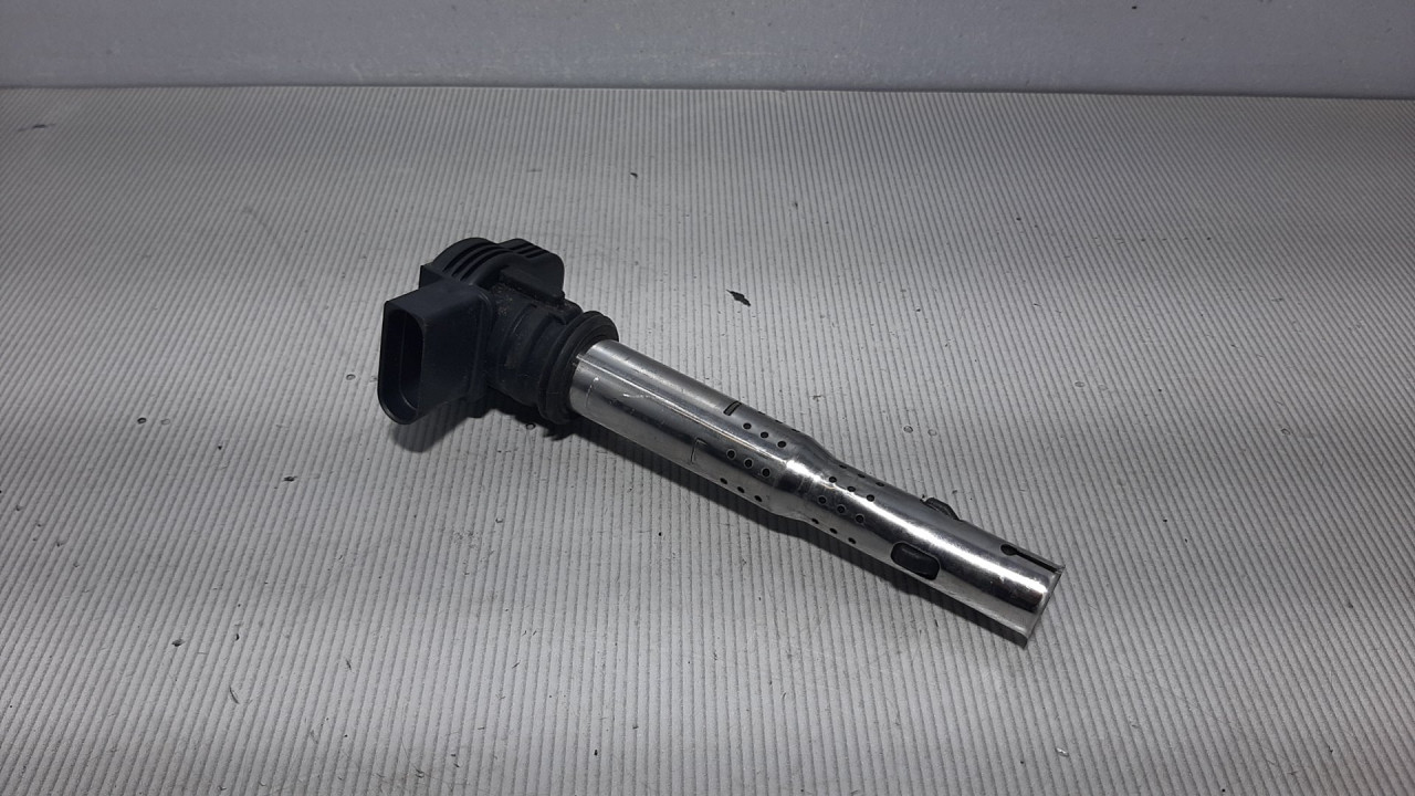 DIJELOVI BOMBINA AUDI A3 > 03-08 07K905715F
