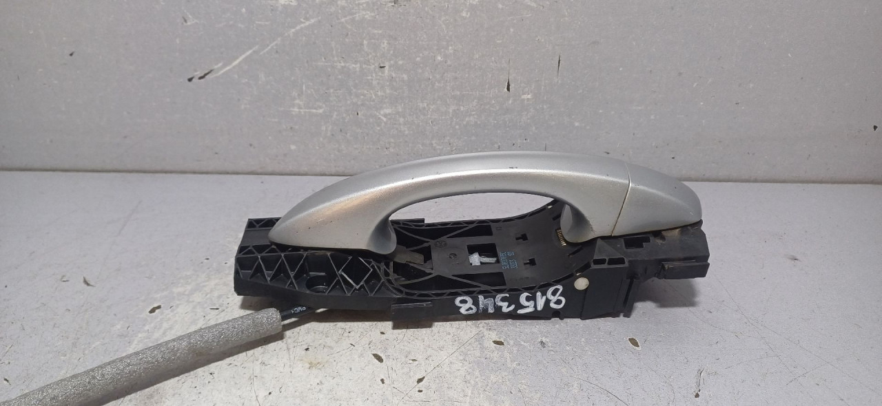 RUCKA VRATA SKODA OCTAVIA > 13-16 5L0837885C