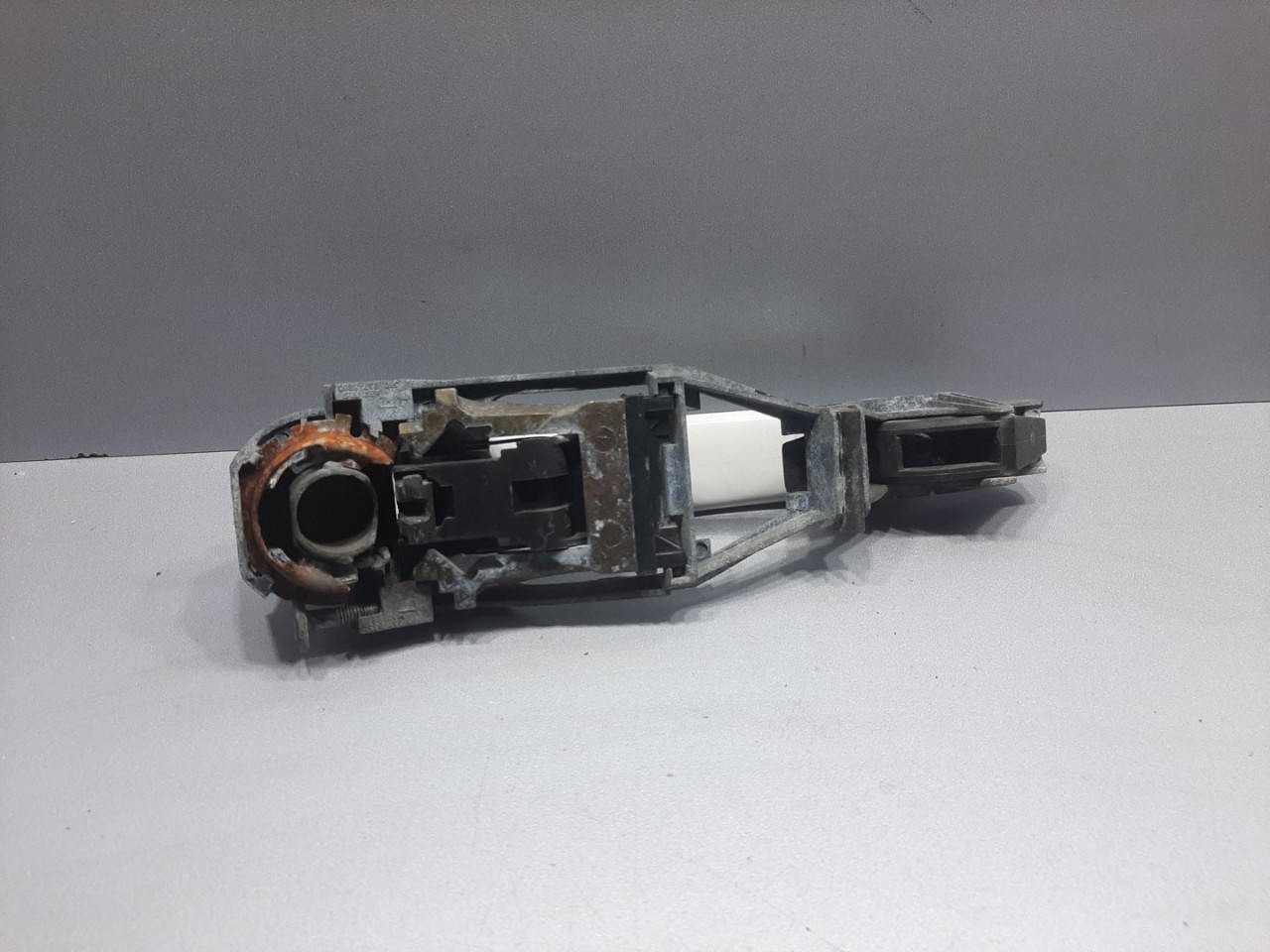RUCKA VRATA VW PASSAT B5 > 00-05 3B0837207