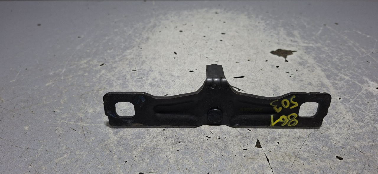 DIJELOVI ZABRAVAK GEPEKA SKODA OCTAVIA > 19- 2.0 8V0827507H