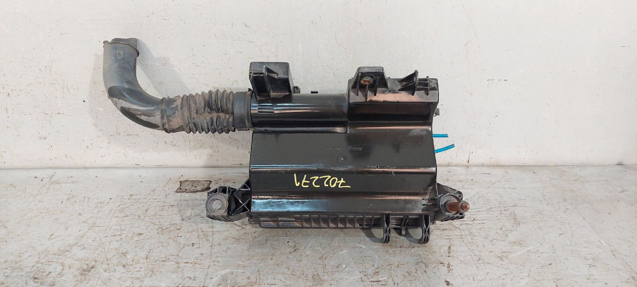 KUCISTE FILTERA ZRAKA FORD TRANSIT/TOURNEO CONNECT > 06