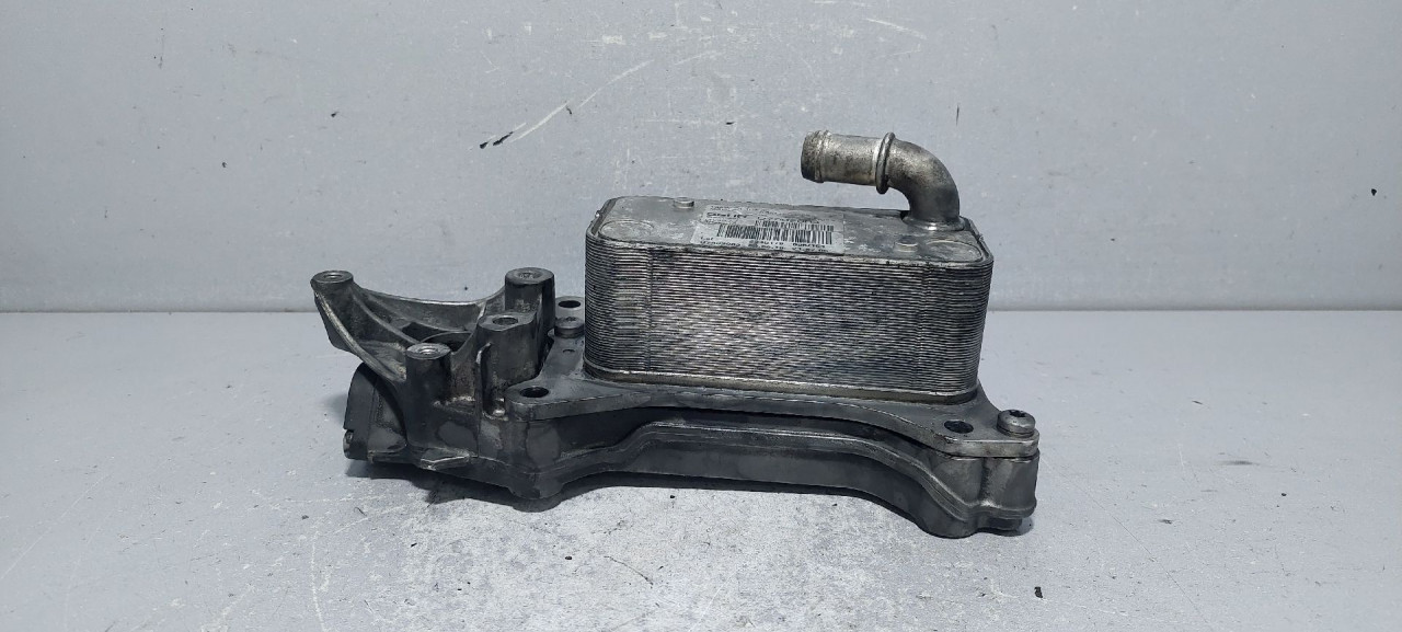 HLADNJAK ULJA MERCEDES E KLASA (C207/A207) > 09-13 A651