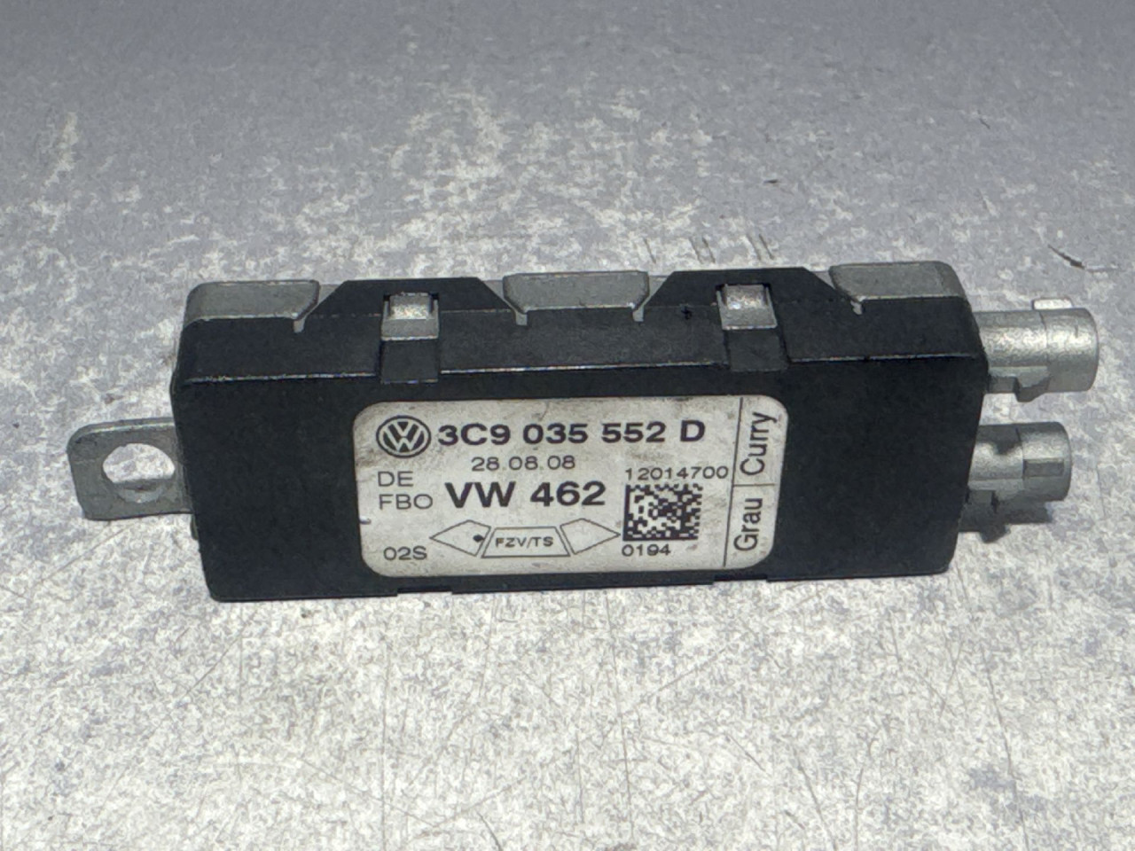 DIJELOVI ANTENA VW PASSAT B6 > 05-10 3C9035552D