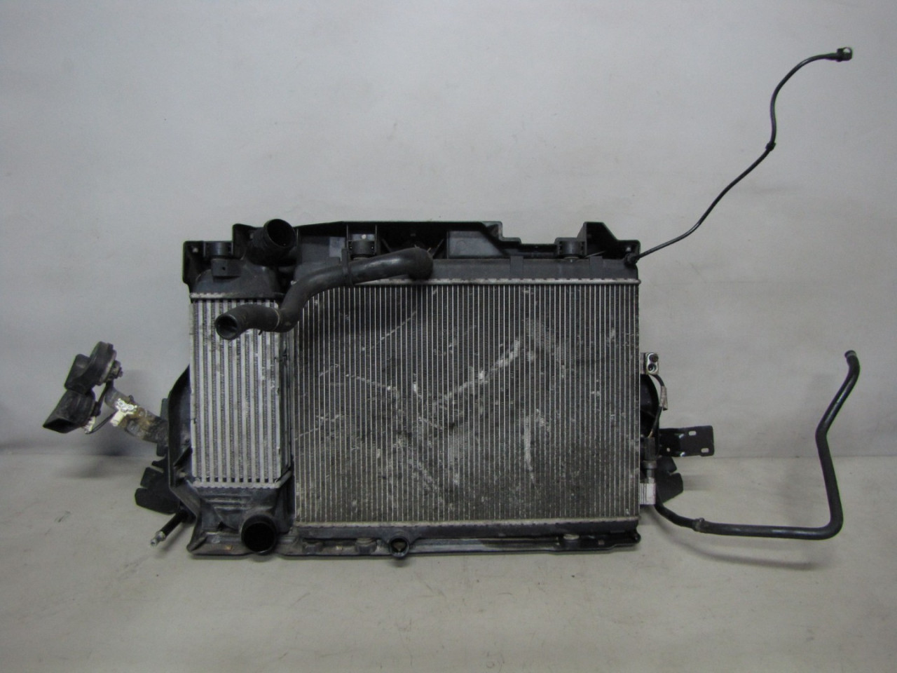 DIJELOVI HLADNJAK VODE CITROEN C5 > 04-07