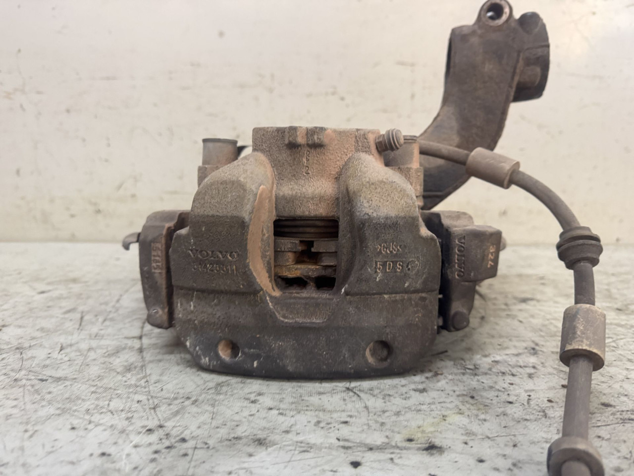 KOCIONA KLJESTA VOLVO XC60 > 13-17 31423311